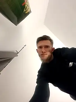 Andreas2335's Live XXX Chat