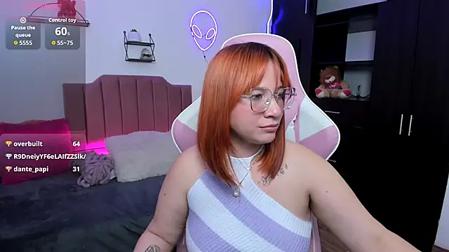 Nina_curves Live XXX Chat