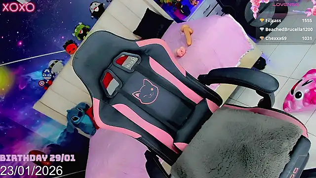 Chat XXX ao vivo de Nella_Dolls