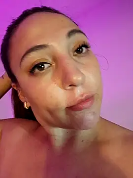 VickyHoult 라이브 XXX 채팅