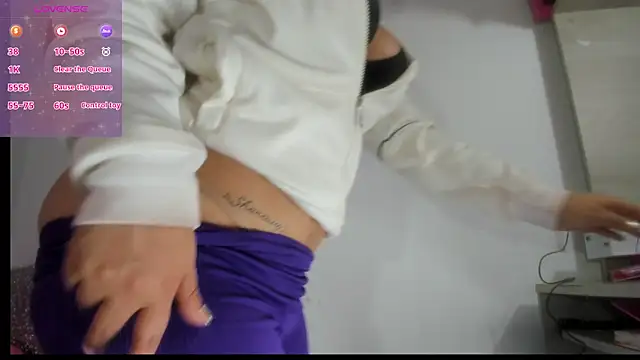 lucy_beatifullのライブXXXチャット