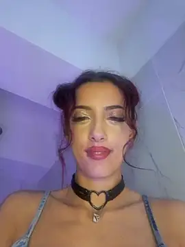 HeidiKendal Live XXX-Chat