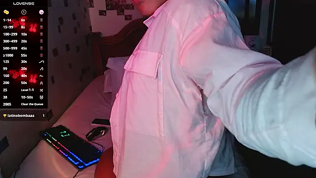 دردشة DannyPhantom555 الجنسية المباشرة