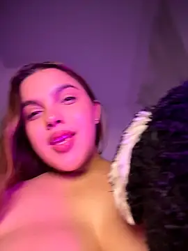 Colibri_Centaura's Live XXX Chat