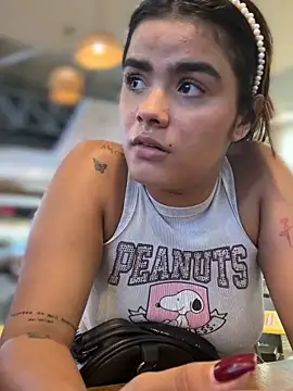 Kaily_Sweet16's Live XXX Chat