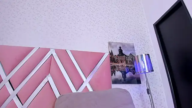 Helenn_monroy1's Live XXX Chat