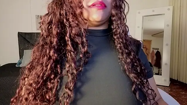 loly_marce's Live XXX Chat