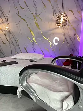 Scaarlettfox Chat XXX in diretta