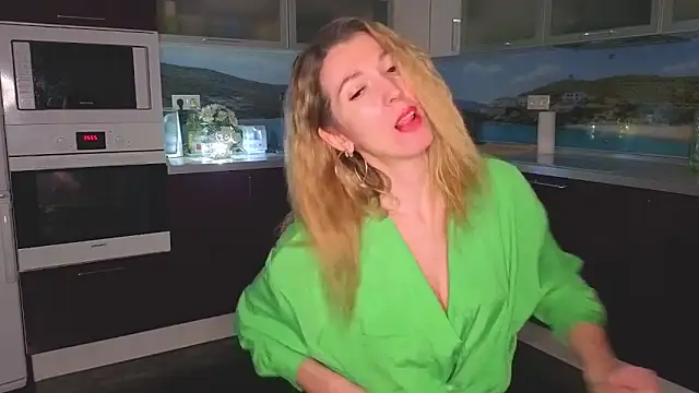 Miravexi Adlı Modelin Canlı XXX Sohbeti