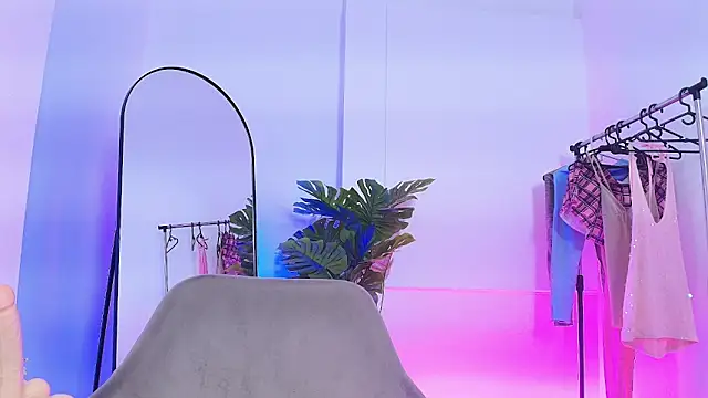 KatieBoison: απευθείας συνομιλία ΧΧΧ