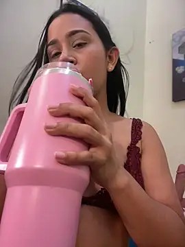 IriaLux: απευθείας συνομιλία ΧΧΧ