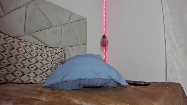 Онлайн чат XXX Alejandraa_Ruiz10