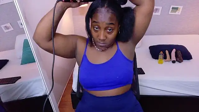 kiara_evanss' Live XXX Chat