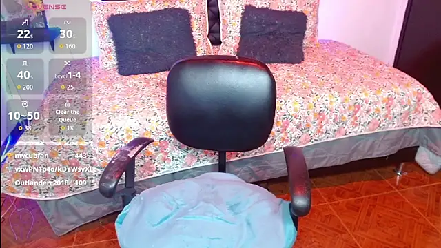 Dominik_girl élő XXX-chatje