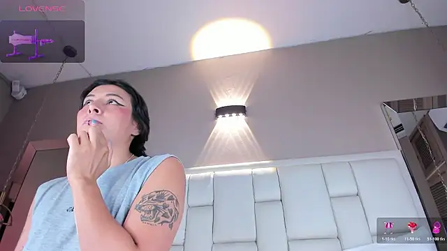 Sembang XXX Secara Langsung JessyEvans