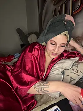 Luna1114 live XXX chat