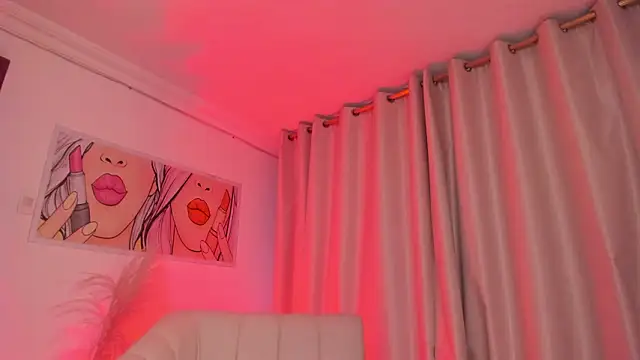 SkiinnyAna 라이브 XXX 채팅