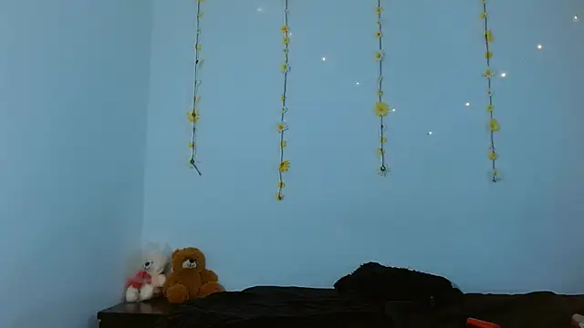 sajecrismaa's Live XXX Chat