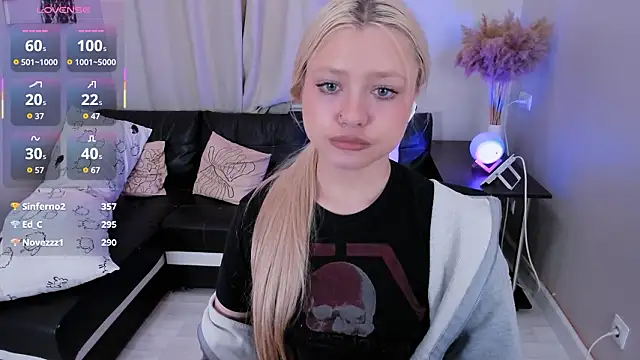 Millie_Vanillies' Live XXX Chat