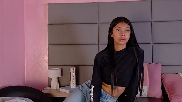 دردشة Isabella_Marsh الجنسية المباشرة