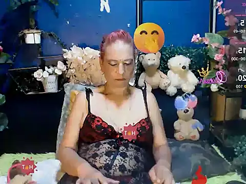 Hot_queen57: онлайн-секс-чат