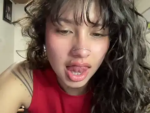 دردشة Dreana الجنسية المباشرة