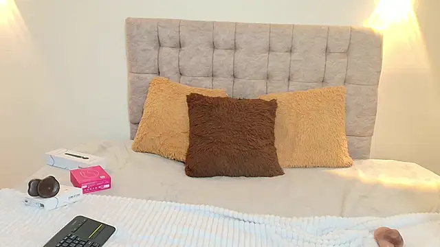 Emily_Frostt Chat XXX in diretta