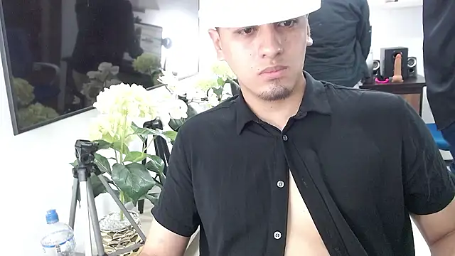 Вебкам-шоу connor_lenoxx