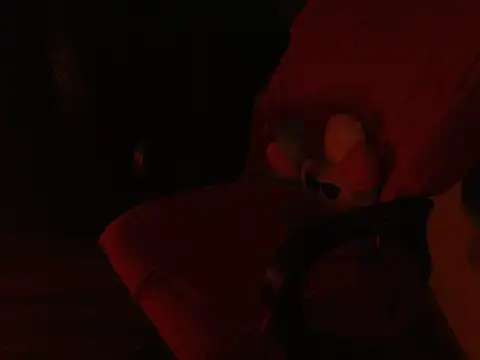 Pokazy przed kamerką – YourSukoon