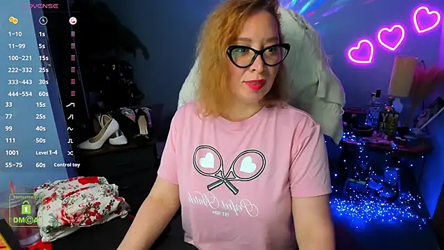 EllieFantastique's Live XXX Chat