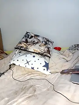 elema_toto23 লাইভ XXX চ্যাট