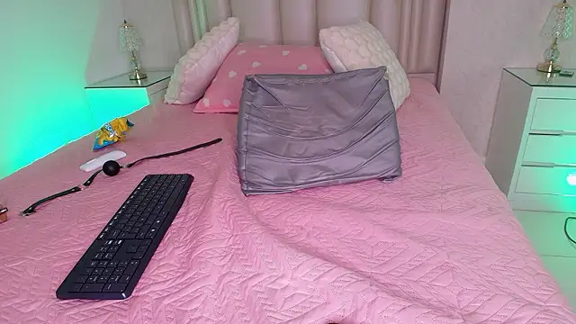 alanarose18 élő XXX-chatje