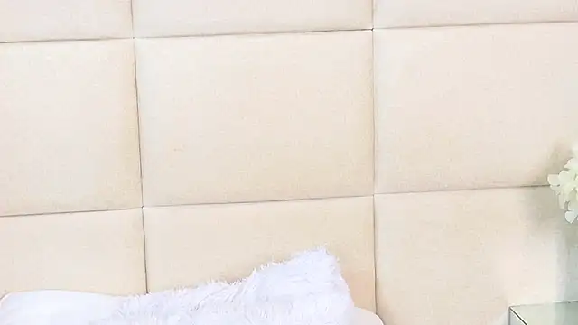 Reginadenver élő XXX-chatje