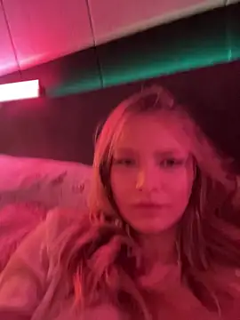 دردشة AnastasiaAniess الجنسية المباشرة