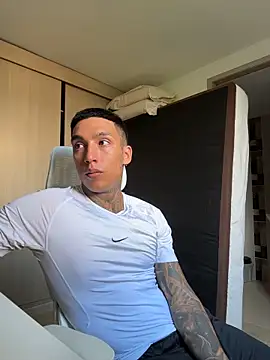 sendfer Chat XXX live