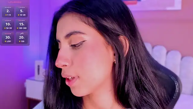 Онлайн чат XXX zia_cooper