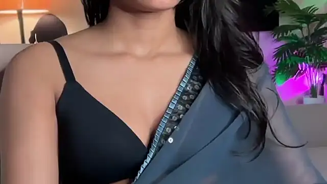 Wow-nisha: απευθείας συνομιλία ΧΧΧ