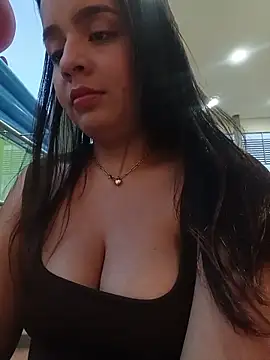 Živý XXX chat Julieth_hot-69