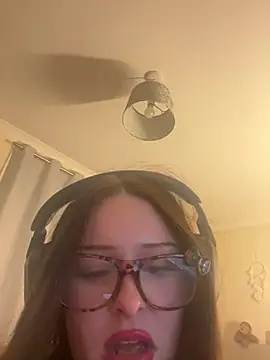 cherryrosealiee 即時 XXX 聊天