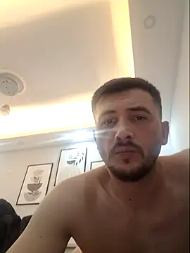 Rapira34's Live XXX Chat