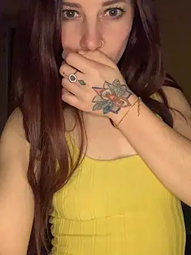 DAISY_pure_angel Adlı Modelin Canlı XXX Sohbeti