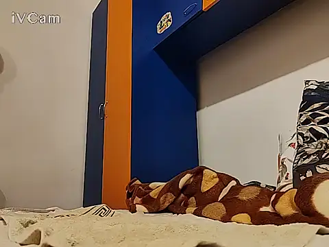 lorenithats Adlı Modelin Canlı XXX Sohbeti