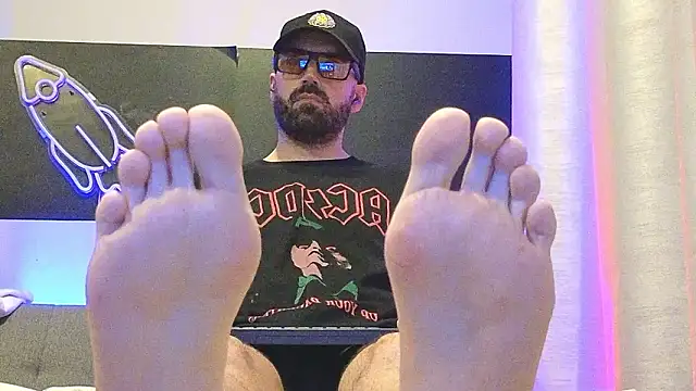 MattxFeet live XXX chat
