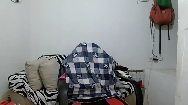 angelamarie1 现场XXX聊天