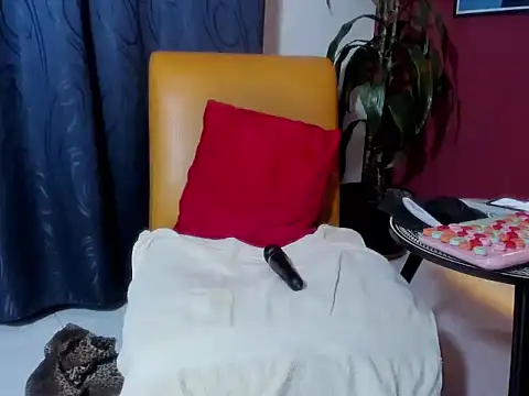 Онлайн чат XXX BrendaSex_Hot