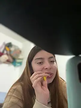 Chat XXX en directo de Cloew_Marz