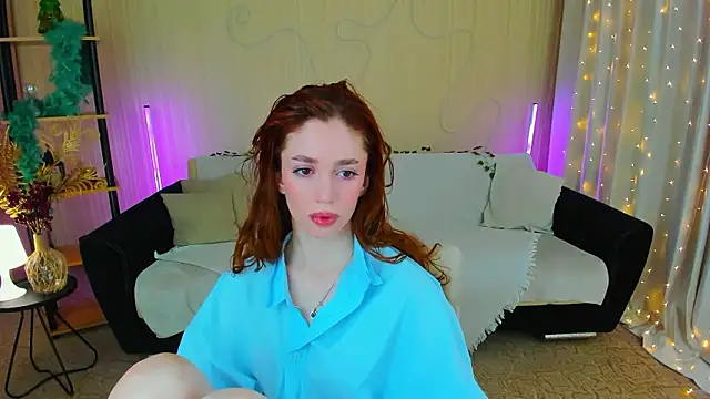 ChristinaConteeree Adlı Modelin Canlı XXX Sohbeti