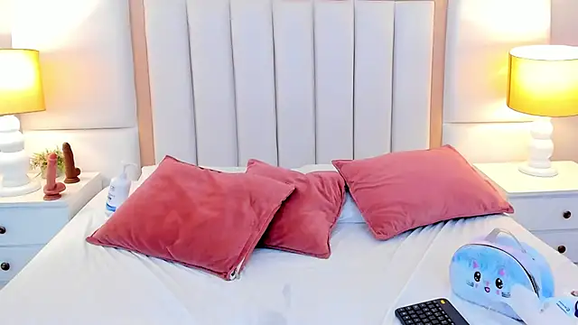 LaylaaDoll live XXX chat