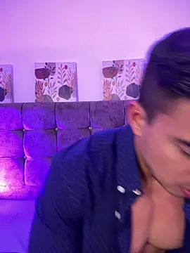 Chris_Clarck: απευθείας συνομιλία ΧΧΧ