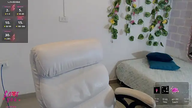 Онлайн чат XXX tania_sweet__